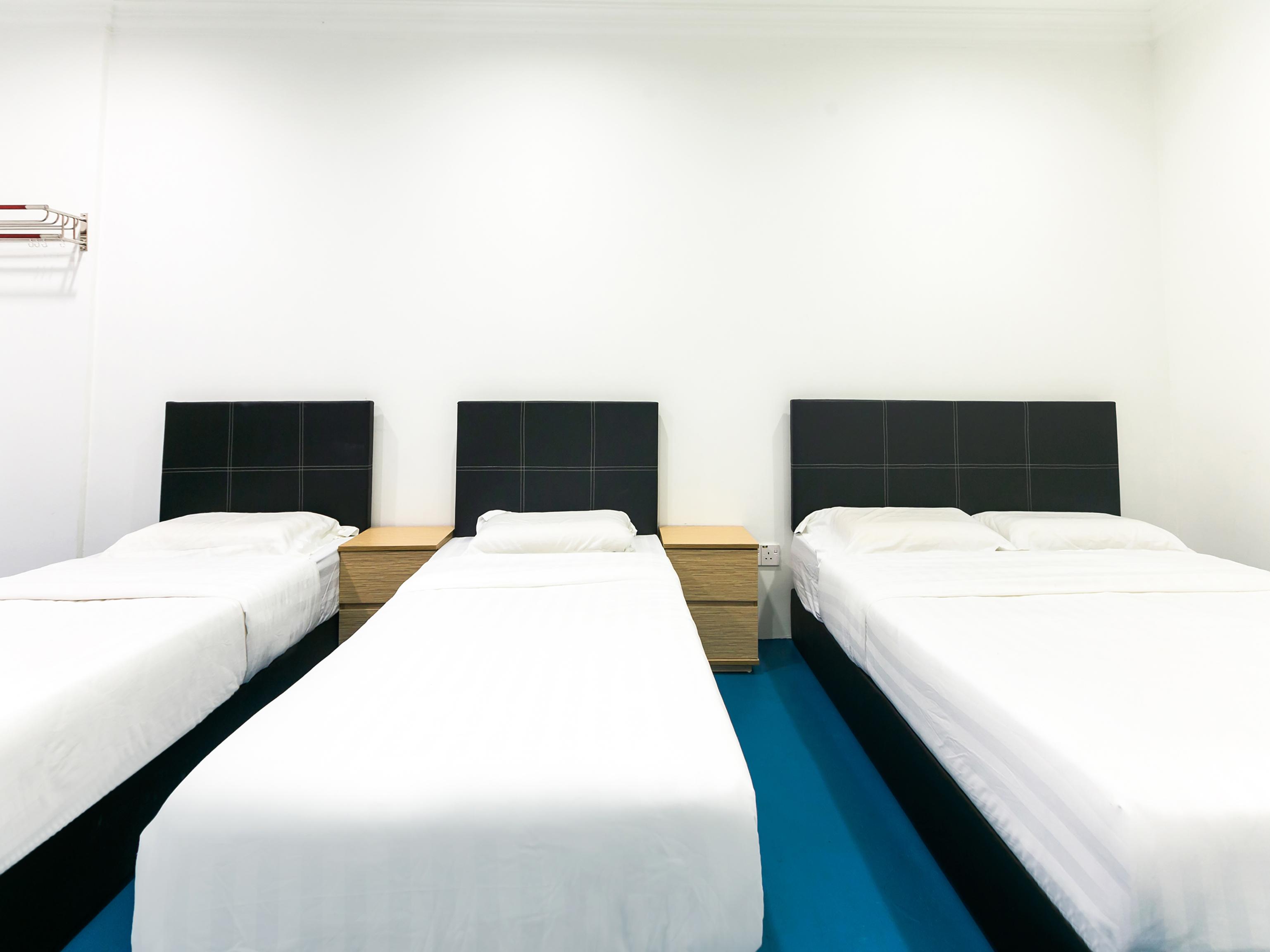 SPOT ON 89726 Capsule Inn Kota Kinabalu Extérieur photo